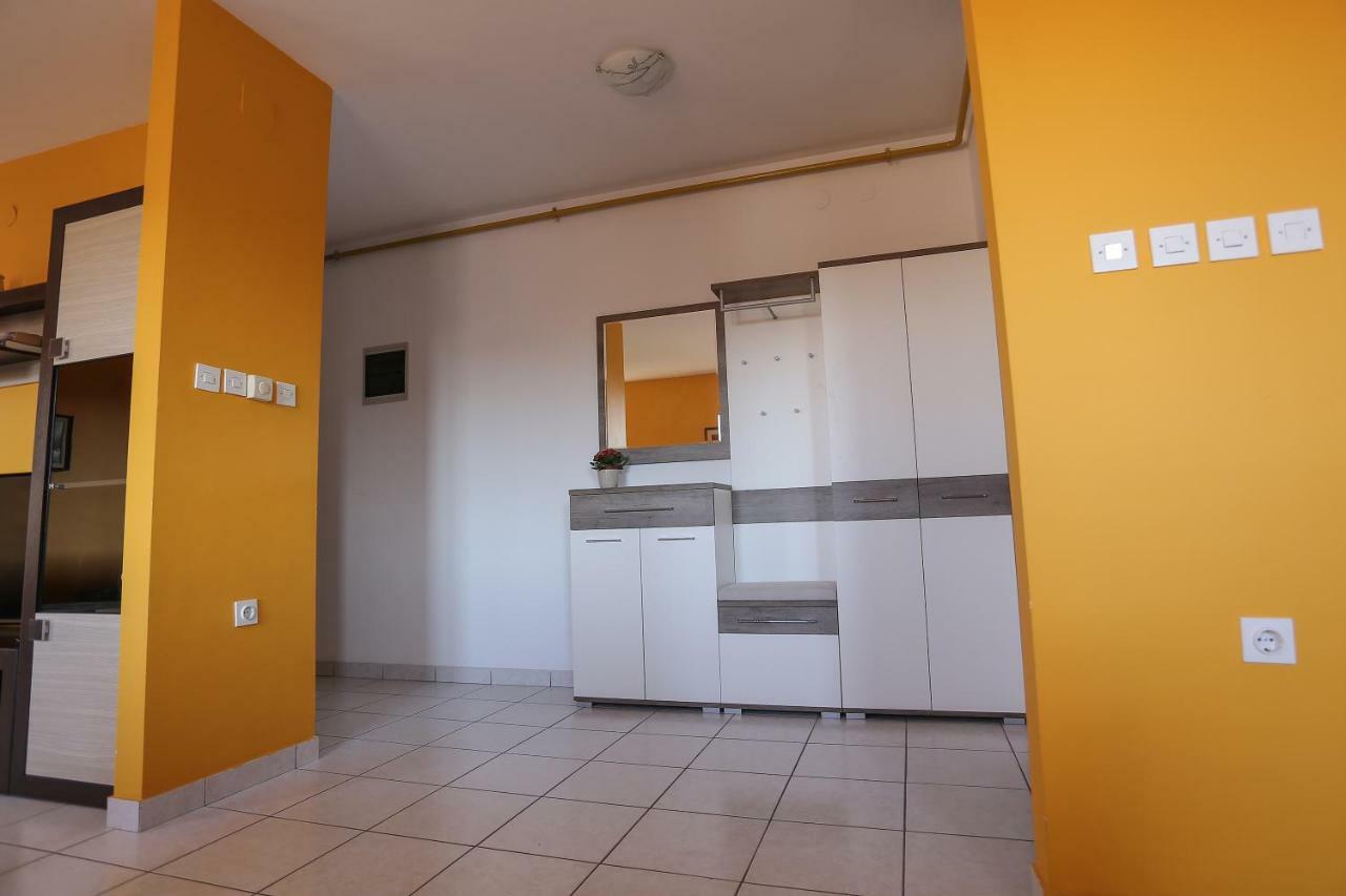 Apartment Sunny Place Póla Kültér fotó