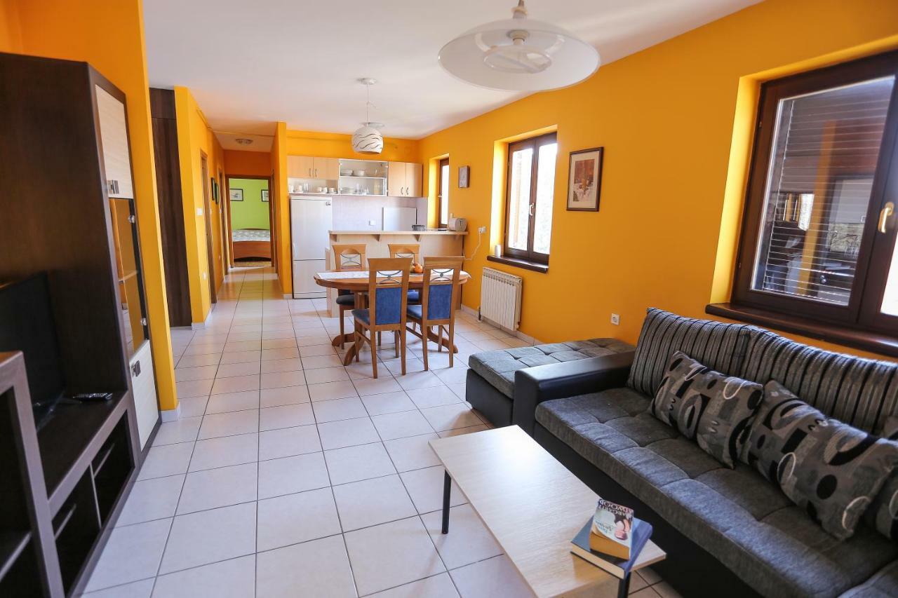 Apartment Sunny Place Póla Kültér fotó